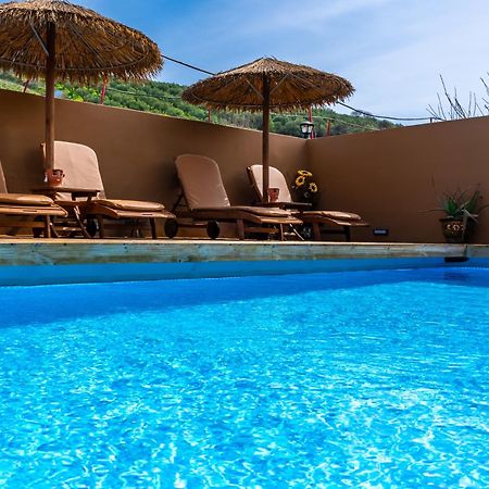 Countryhouse Villa With Pool & Private Parking Iráclio Exterior foto