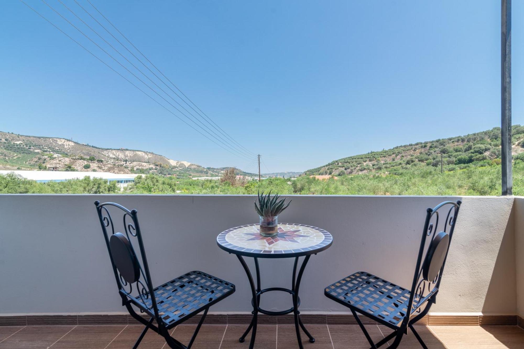Countryhouse Villa With Pool & Private Parking Iráclio Exterior foto