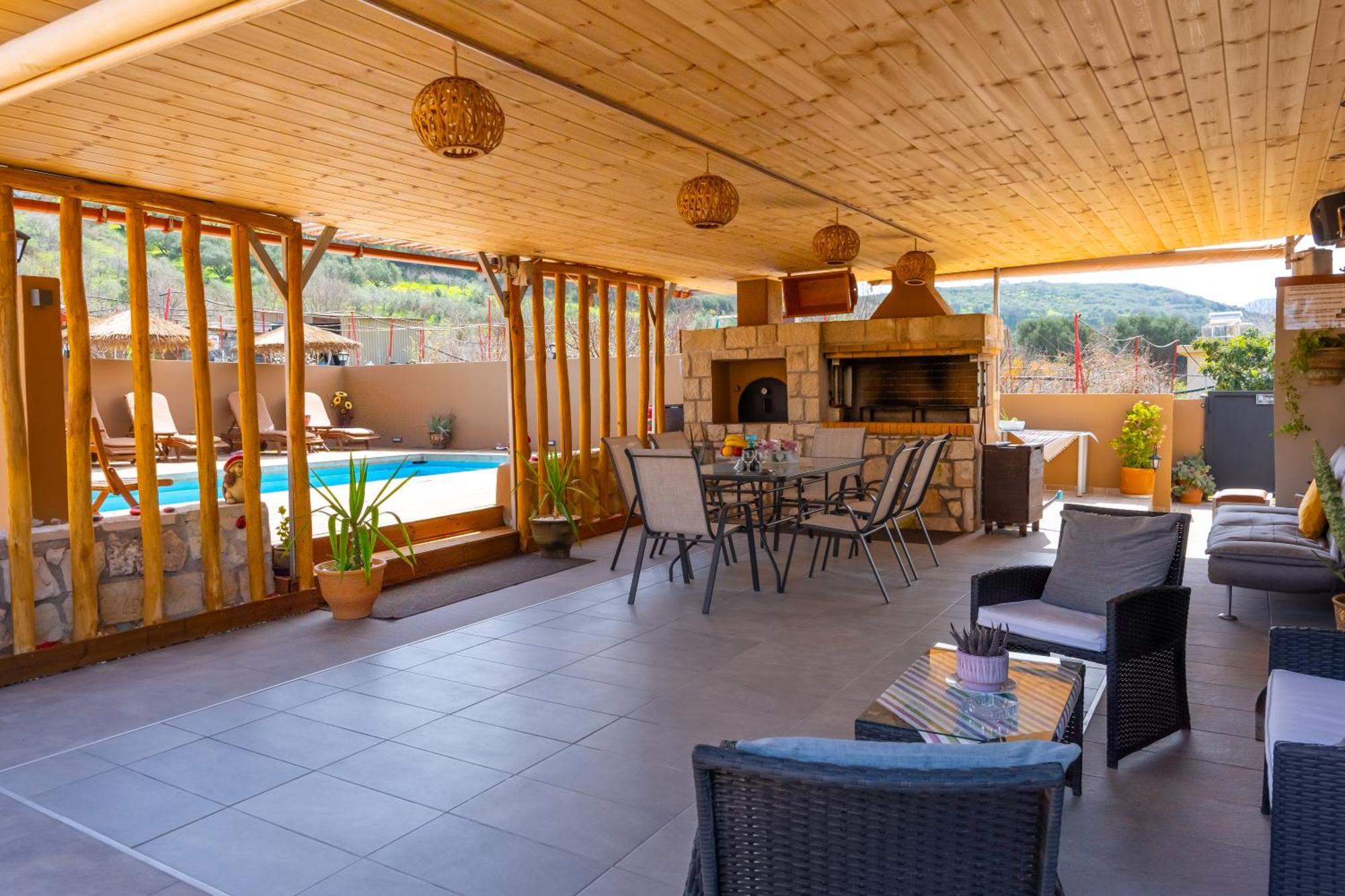 Countryhouse Villa With Pool & Private Parking Iráclio Exterior foto